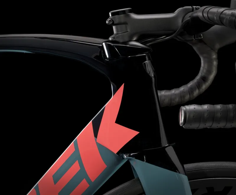 Trek Madone SL 7 Etap Road Bike in Battleship Blue-3